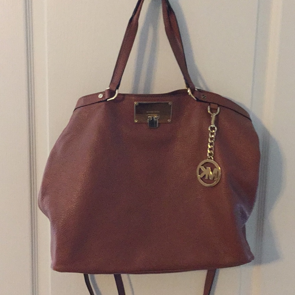 Michael Kors AUTHENTIC Purse.